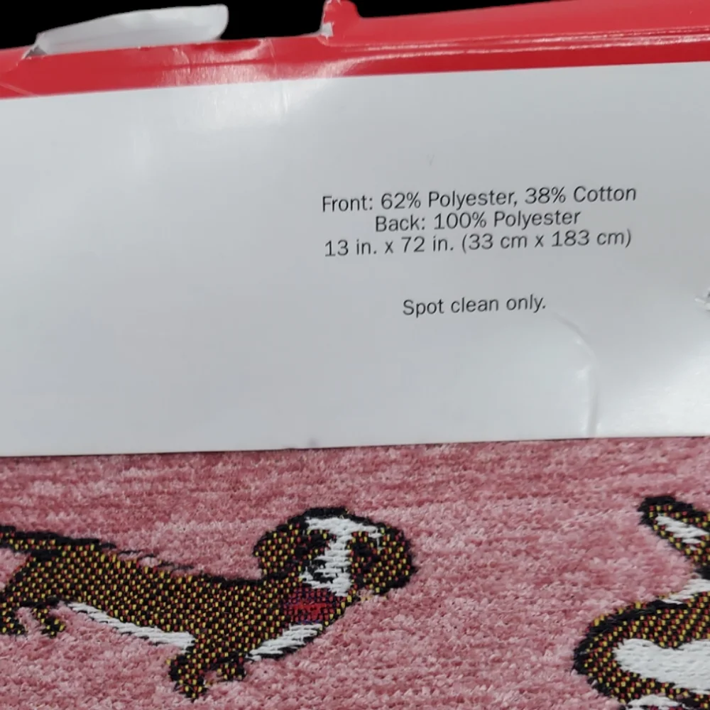 Valentine's Day Puppy Love Table Runner NWOT
